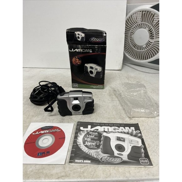JamCam 3.0 Digital Camera K B Gear Interactive Windows 95/98 or MAC 8.6 New - Picture 1 of 8